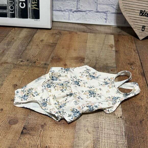2 Carter’s Little Planet floral Patterned One Piece Bathing Suit bundle 24 M - Picture 10 of 11